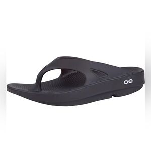 OOFOS Black Arch Support Sandals